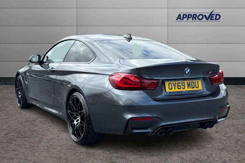2019 BMW M4