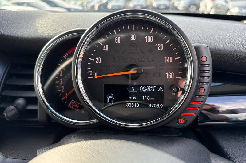 2017 MINI Hatch
