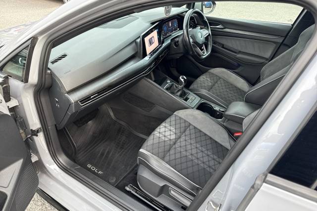 2022 Volkswagen Golf 1.5 TSI 150 R-Line 5dr