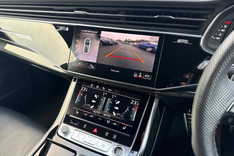 2023 Audi Q8