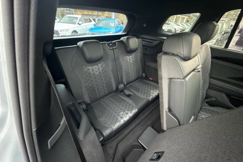 2025 Volkswagen Tayron