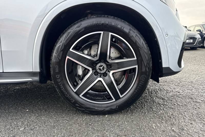 2025 Mercedes Benz GLC