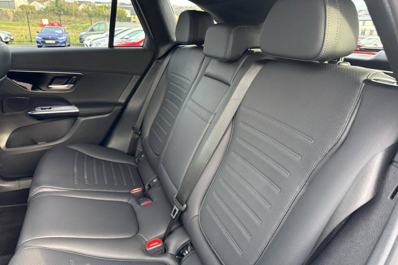 2025 Mercedes Benz GLC