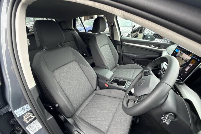 2025 Volkswagen Golf