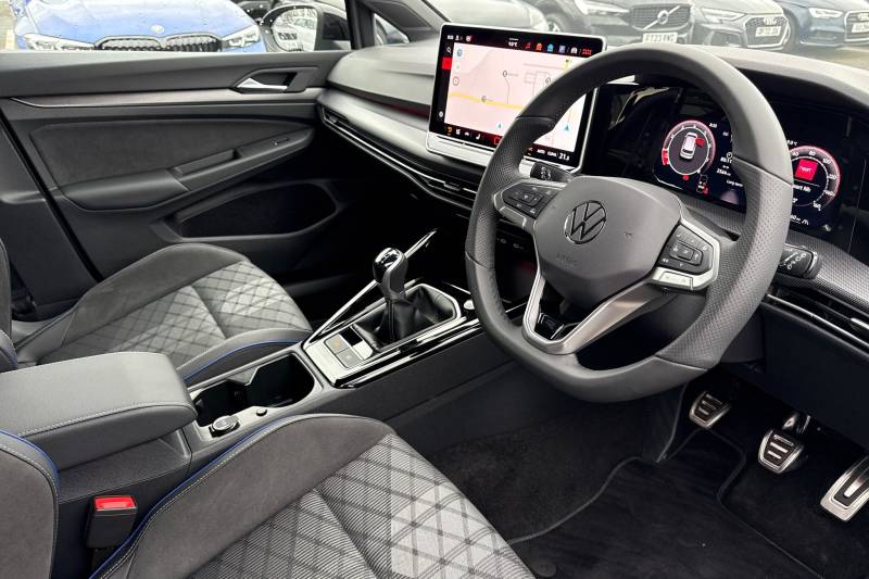 2025 Volkswagen Golf