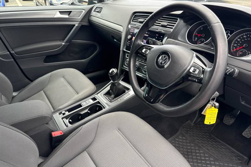 2019 Volkswagen Golf