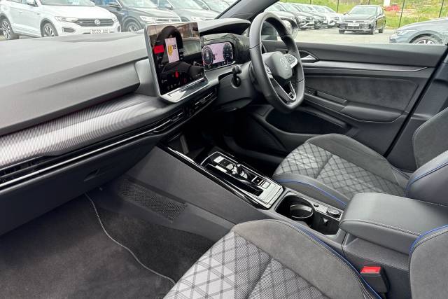 2025 Volkswagen Golf 1.5 eTSI MHEV Black Edition Hatchback 5dr Petrol Hybrid DSG Euro 6 (s/s) (150 ps)