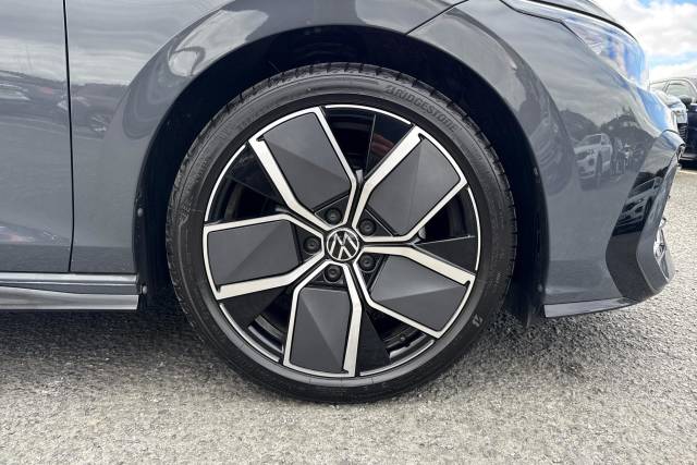 2025 Volkswagen Golf 1.5 eTSI MHEV Black Edition Hatchback 5dr Petrol Hybrid DSG Euro 6 (s/s) (150 ps)