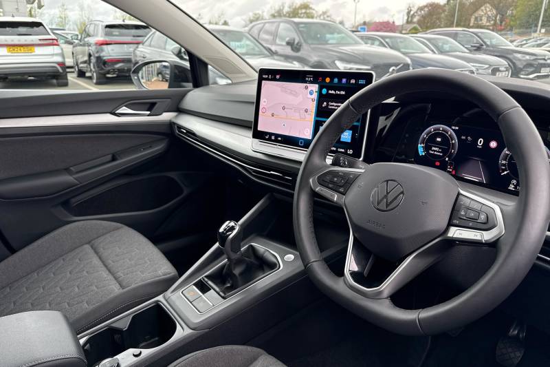 2025 Volkswagen Golf