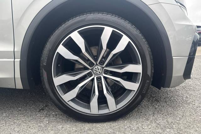 2016 Volkswagen Tiguan 2.0 TDi 150 R-Line 5dr DSG