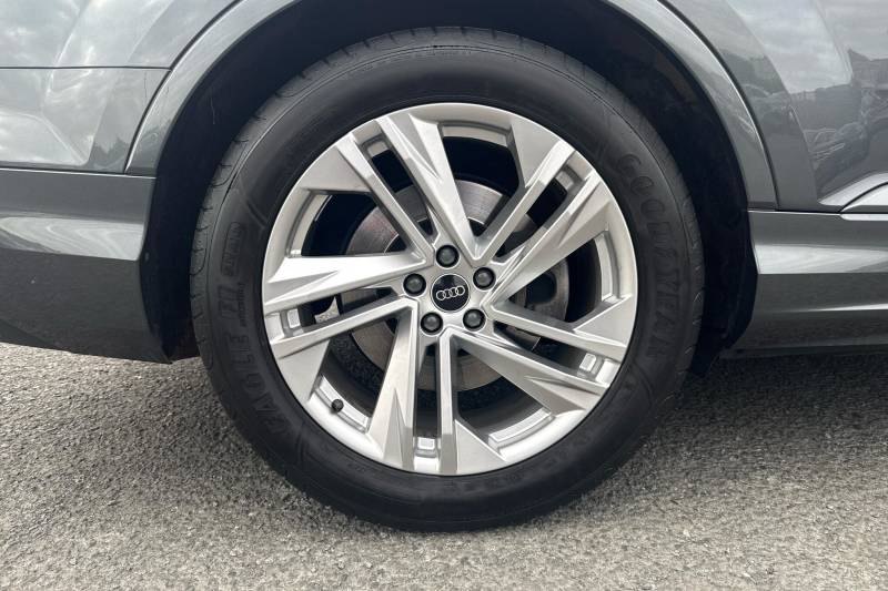 2023 Audi Q7