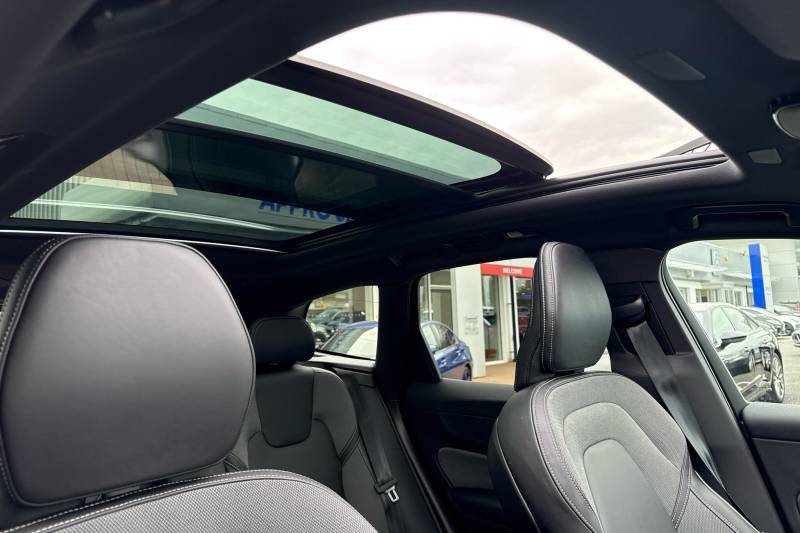 2025 Volvo XC60