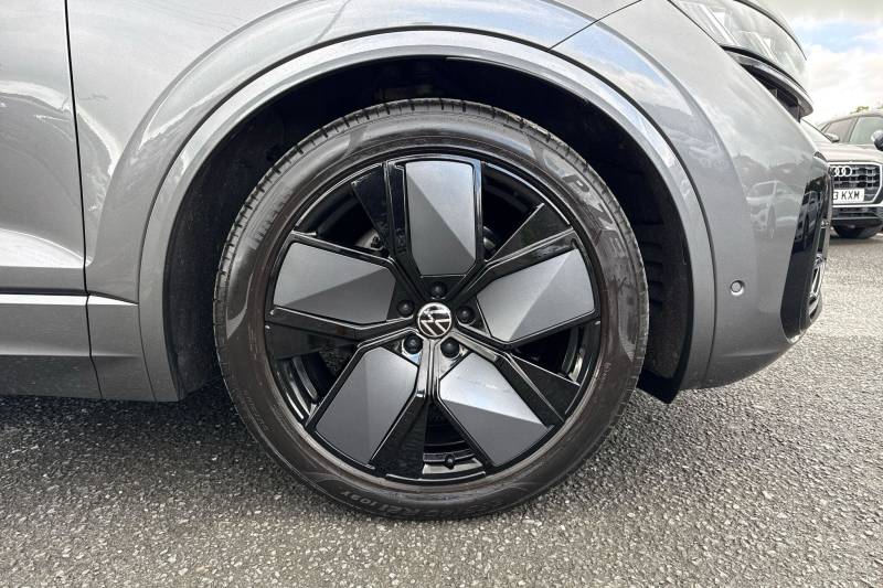 2025 Volkswagen Touareg