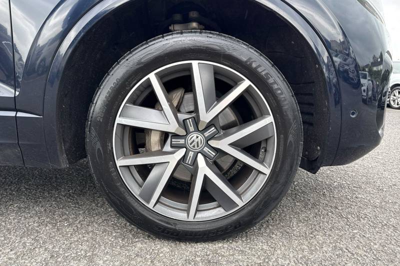 2019 Volkswagen Touareg