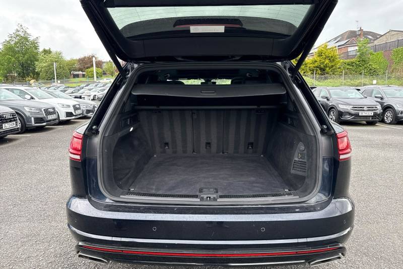 2019 Volkswagen Touareg