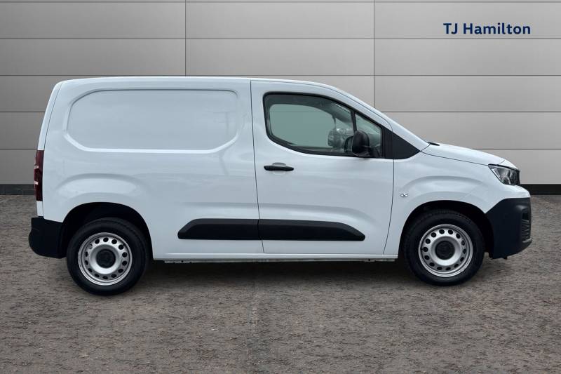2023 Peugeot Partner