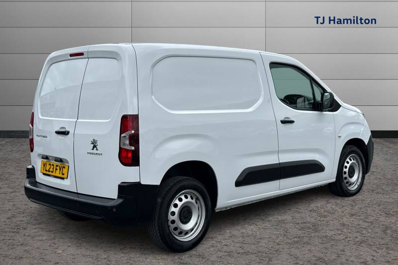 2023 Peugeot Partner