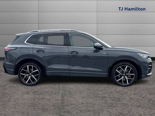 2025 Volkswagen Tiguan 2.0 TDI R-Line 5dr DSG