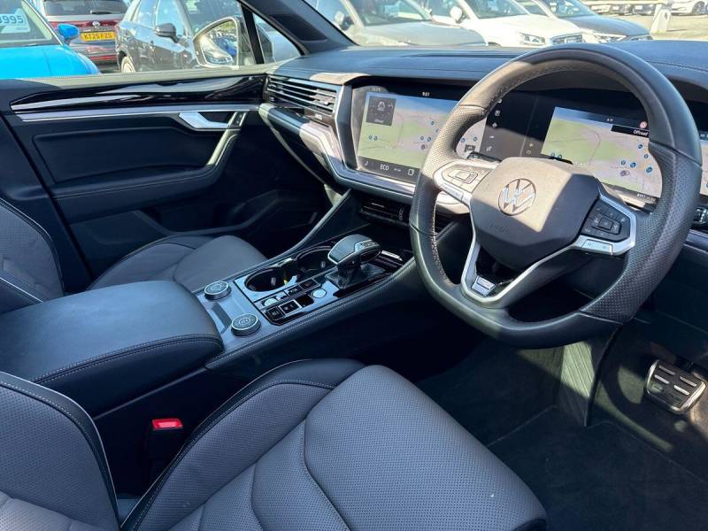 2026 Volkswagen Touareg