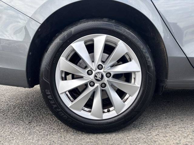 2025 Skoda Superb 2.0 TDI SE Technology 5dr DSG