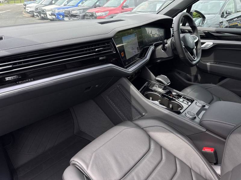 2026 Volkswagen Touareg