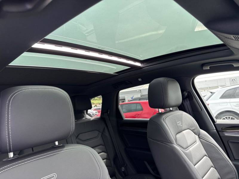 2026 Volkswagen Touareg