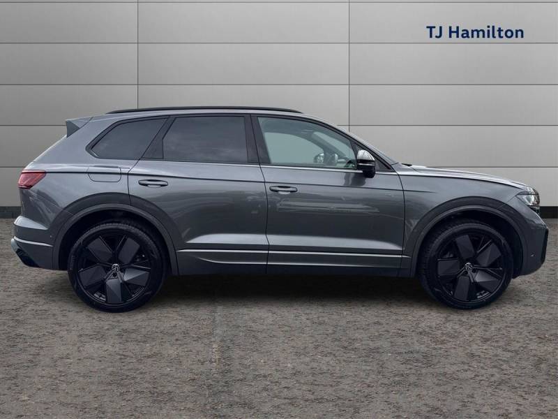 2026 Volkswagen Touareg