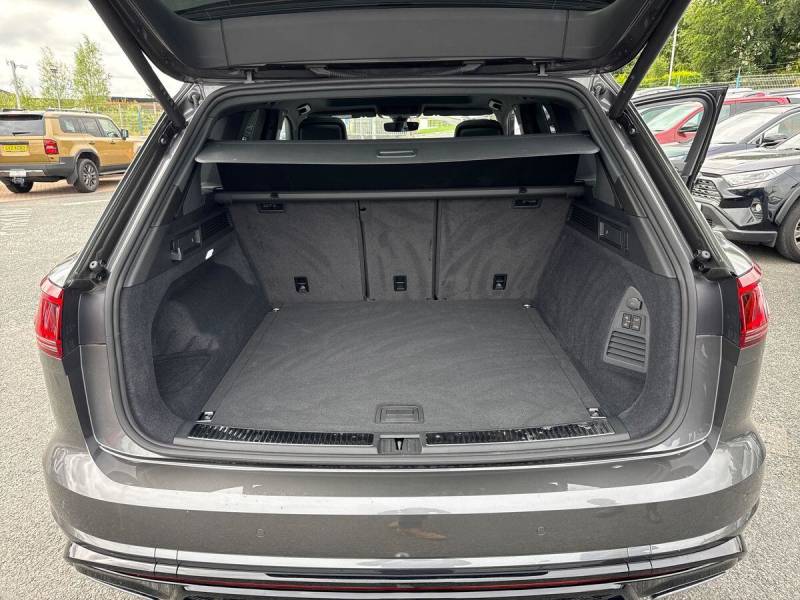 2026 Volkswagen Touareg