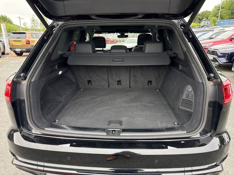 2026 Volkswagen Touareg