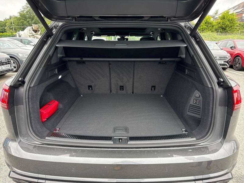 2026 Volkswagen Touareg