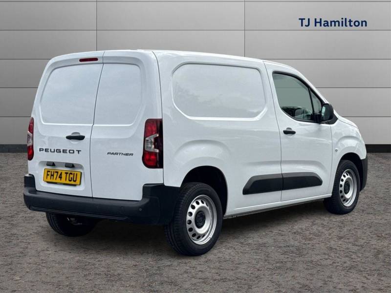 2025 Peugeot Partner