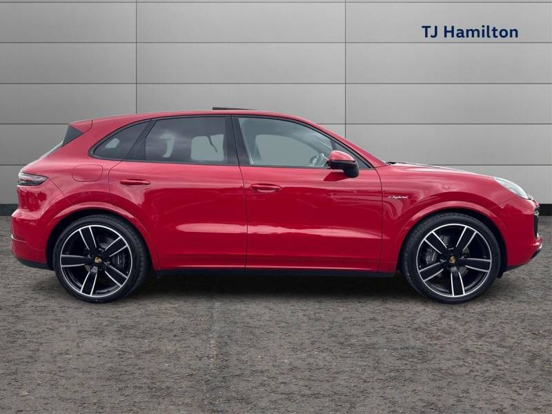 2021 Porsche Cayenne