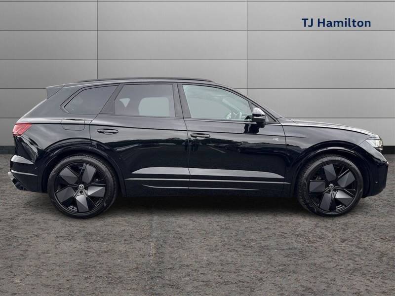 2026 Volkswagen Touareg