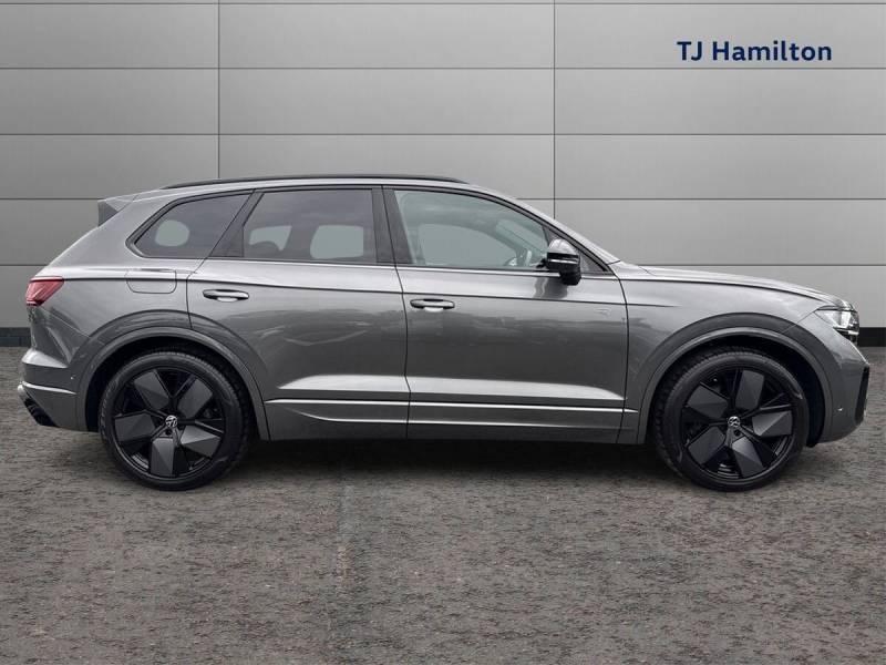 2026 Volkswagen Touareg