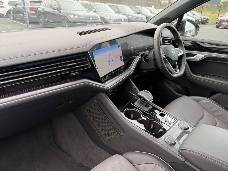 2026 Volkswagen Touareg