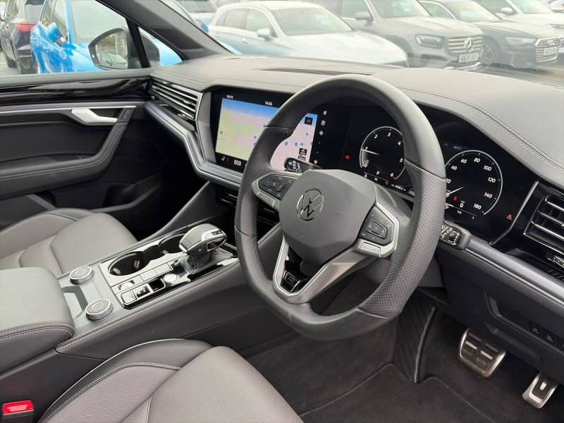 2026 Volkswagen Touareg